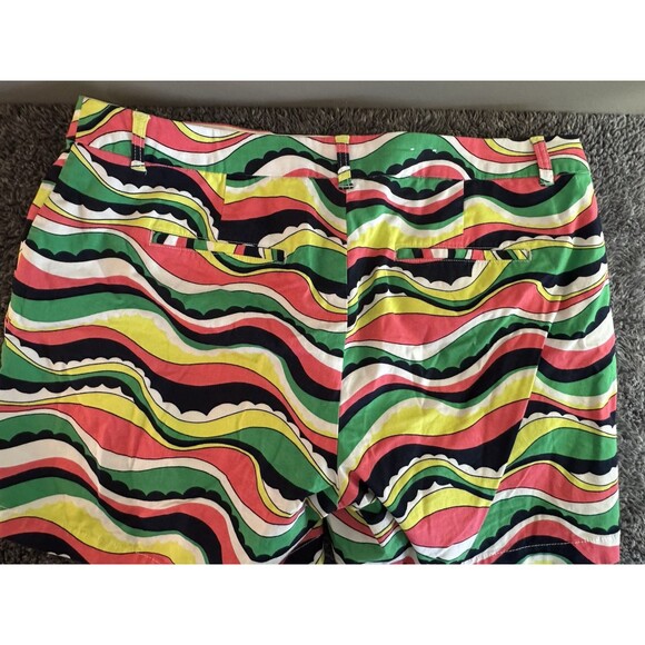 Excellent Condition, Crown & Ivy Shorts, 18W Plus, Curvy, Bright Multicolor - Picture 4 of 4